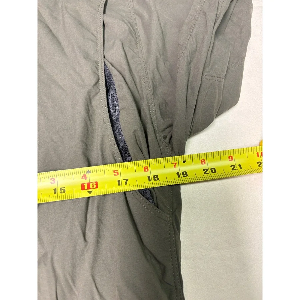 The North Face Mens Tekware Long Sleeve Button Up Hiking Shirt Green Medium